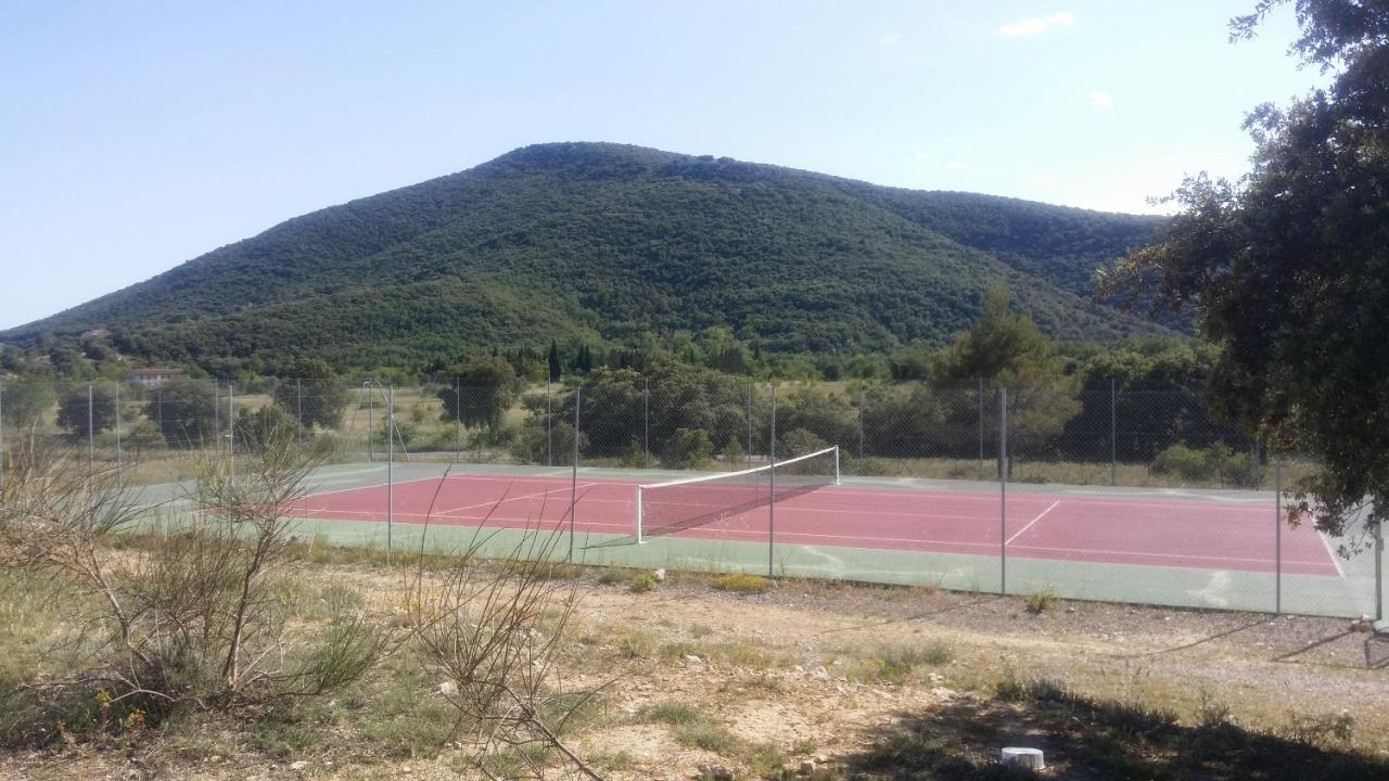 Cevennes Maisonnette Dans Residence De Vacances Sauve Exteriör bild